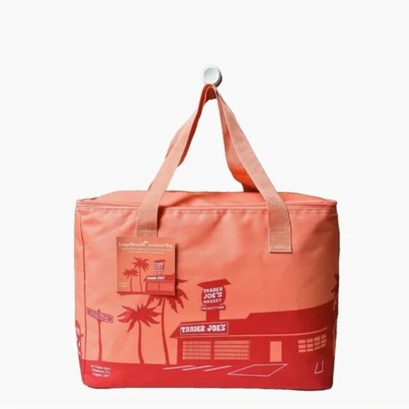 Trader Joe's Large Insulated Reusable Tote Bag 8 Gallon Peach Color LIMITED NWT - Picture 3 of 7